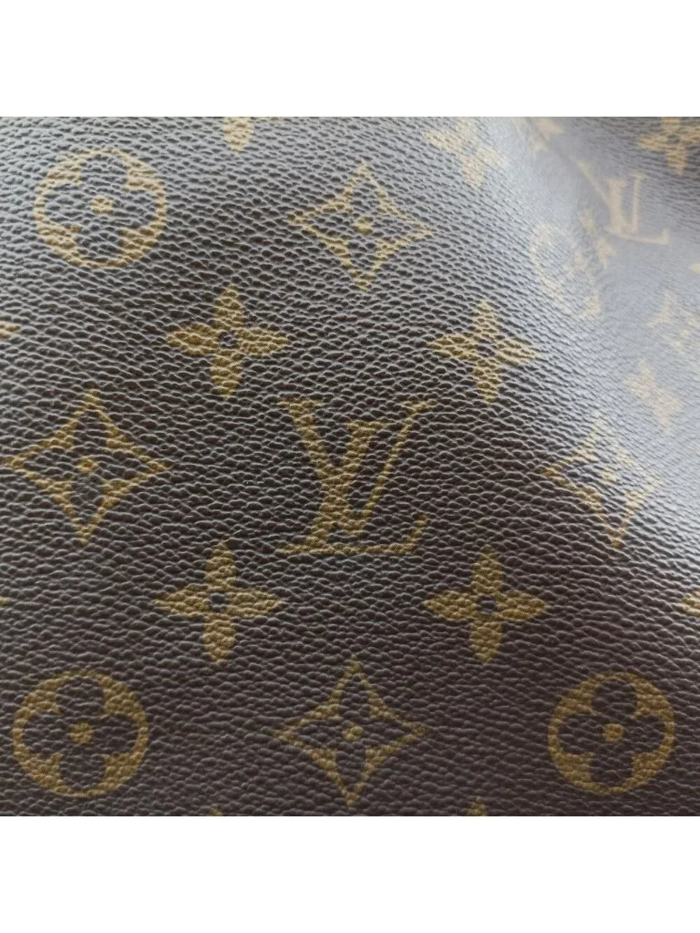 Louis Vuitton Artsy GM Monogram Brown Canvas Handbag